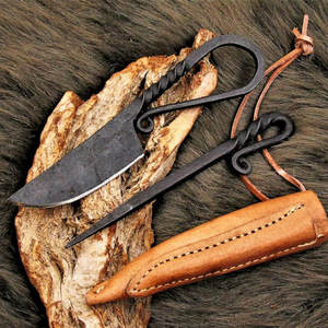 Couteaux Viking faits à la main de haute qualité avec manche en acier à haute teneur en carbone Couteaux Viking en acier au carbone personnalisés forgés à la main en gros - Product Image 4