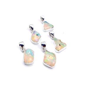 Collar con colgante de plata de ley con piedras preciosas de ópalo etíope áspero, colgante de ópalo etíope llamativo azul, collar de ópalo crudo, regalo para ella - Product Image 1