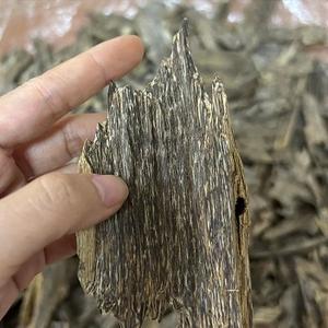 Deep Dive into the Amazing Aromatic Wood Experience Discover the Wonderful <b>Scent</b> of Agarwood Incense & Holders - Product Image 4