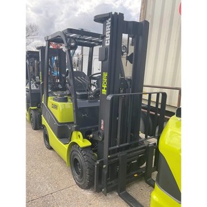 Chariot élévateur à moteur thermique CLARK C18 2023 - Product Image 1