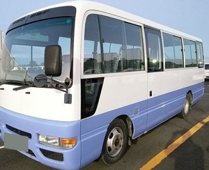 AUTOBÚS CIVIL USADO 2001 RHD