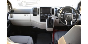 LHD Toyota Hiace Custom Year Luxe Toyota Hiace Bus 13 Places Toit Haut Van Mini Van Hiace d'occasion à vendre - Product Image 6