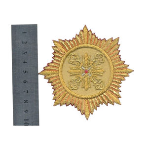 Parches de Tela Bordados a Mano en 3D, Hechos a Medida con Hilo de Bullion, Insignia de Moda Bordada a Mano, Embalaje Personalizado - Product Image 2