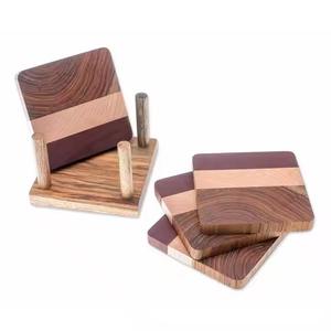Posavasos de madera hechos a mano asequibles para tazas de té y café con estilo - Product Image 5