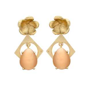 Nueva llegada Rosa Calcedonia Piedra preciosa Flor Stud Pendiente chapado en oro - Product Image 1