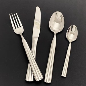 Wholesale Custom Hotel Restaurant Sliverware Mirror Polish Stainless Steel Flatware Spoons Forks and <b>Knives</b> Cutlery <b>Set</b> - Product Image 6