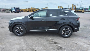 SUV 4x4 d'occasion, 2.0 L essence, transmission automatique, intérieur luxueux - Product Image 2