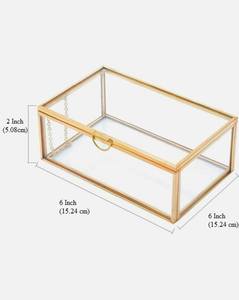 Boîte à bijoux en laiton et verre avec un design élégant parfait pour les cadeaux, la décoration de vanité de bijoux et l'utilisation quotidienne - Product Image 6