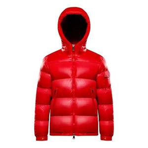 บริการ OEM เสื้อแจ็คเก็ตพัฟเฟอร์ผู้ชายไซส์ XS สำหรับฤดูหนาว สไตล์ไฮสตรีท มีฮู้ด แขนยาว กันน้ำ กันลม ผลิตจากผ้าแคนวาสผสมโพลีเอสเตอร์ ปี 2025 - Product Image 1