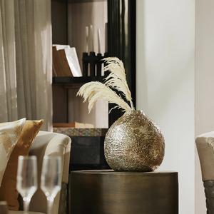 Metal Aluminum Handcrafted Decorative <b>Beautiful</b> Flower <b>Vase</b> for Living Room Office and Home Decoration - Product Image 5