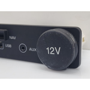 ช่องเสียบ AUX/USB สำหรับรถยนต์ JAGUAR XE Series (X760) รุ่น FK7219C166BD 204DTA (15>) - Product Image 3