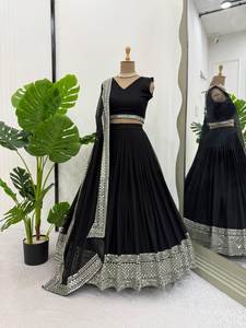 Lehenga Choli noir élégant avec bordure en miroir, tenue de soirée décontractée, réversible, toutes saisons, en gros à prix réduit - Product Image 6