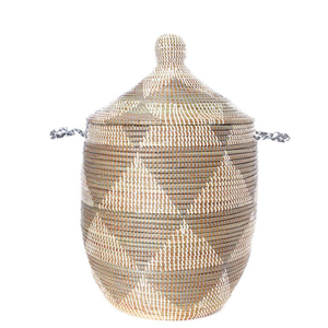 Paniers de rangement en jacinthe d'eau tissés à la main du Vietnam avec poignées intégrées Paniers décoratifs personnalisés pour plantes en jonc de mer - Product Image 1