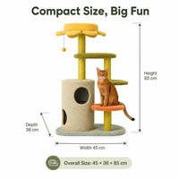 Structure d'escalade pour chat multi-niveaux moderne avec niche, poteaux à gratter en sisal écologiques, plateformes et jouet suspendu pour chats d'intérieur