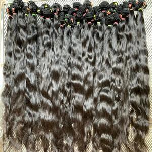 Vente en gros de cheveux vierges cambodgiens bruts, vendeurs de paquet de cheveux ondulés droits, 100% cheveux vierges humains bruts non transformés - Product Image 1