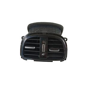 ช่องระบายอากาศด้านหลัง KIA CEED Sportwagon Series (CD) (18>) รุ่น 97040-J7000 D4FE - Product Image 1