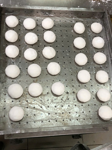 Gâteau de ciboulette vietnamien congelé carré 920g Snack asiatique Fabricant OEM Fournisseur en gros - Product Image 3