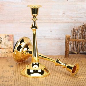 Fabricante de fábrica, candelabro moderno, candelabros decorativos para bodas, candelabros de Metal de lujo en Color dorado - Product Image 1