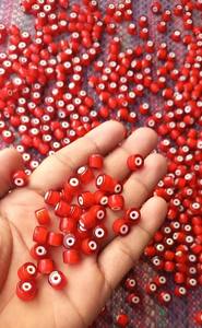 ลูกปัดหัวใจสีขาวสีแดงสำหรับนักออกแบบเครื่องประดับสำหรับขายคืนขนาด8x10มม - Product Image 2