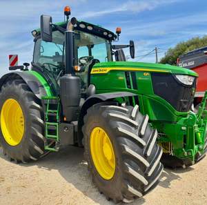 Tracteurs John Deere 5085E abordables maintenant disponibles pour les agriculteurs. - Product Image 2