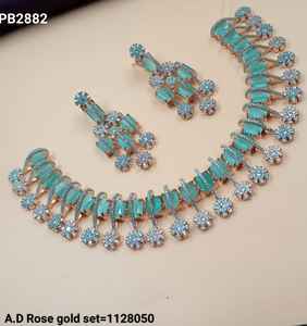 Lujo último diseñador exclusivo moda pesado corte cuadrado flor diseño americano diamante collar conjunto colección para mujer - Product Image 1