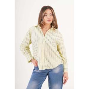 Blusa informal amarilla con abertura trasera a rayas para mujer LUSTRIN para uso diario y de oficina: ajuste cómodo, estilo versátil - Product Image 1