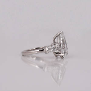 Custom Pear Cut Lab Grown Diamond three Stone Engagement Ring with Teper Cut Diamond 18KT <b>Solid</b> Gold Anniversary Gift Ring - Product Image 6