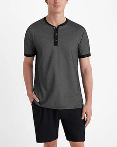 Proveedor de ropa de calle, camisetas para hombres, ropa informal personalizada diseñada para la comodidad de moda y el uso diario a granel, venta al por mayor - Product Image 1