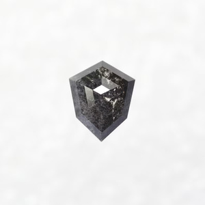 0.90 Ct Rustique Noir Diamant Bouclier Cut Unique Bague de Fiançailles Personnalisée Artisan Bijoux Designs avec Diamants Naturels En Vrac - Product Image 2