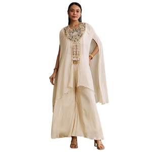 Kreamy-Costume de cape chinon avec broderie Zardosi et Moti, vente en gros de vêtements ethniques pour femmes, usine, fournisseur en vrac de mode - Product Image 2