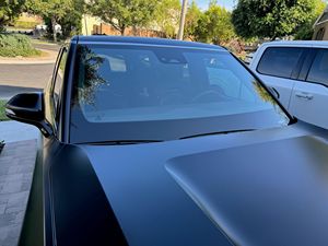 2023 rivian ฟิล์มสีสำหรับใช้ใน R1S, รุ่นผจญภัยมีไฟภายในแบตเตอรี่อัตโนมัติขนาดใหญ่ xpel STEALTH - Product Image 6