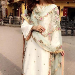 Exclusivo Shalwar Kameez de Lujo Hecho a Mano, Últimos Diseños en Seda y Georgette a Precios Accesibles - Product Image 6