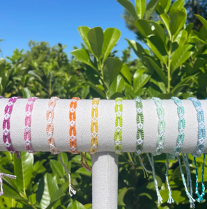 สร้อยข้อมือมิตรภาพโซ่เดซี่ฤดูร้อน เชฟรอน - สีสันสดใส - สาย - อินเทรนด์ - *ปรับแต่งได้* - Product Image 3