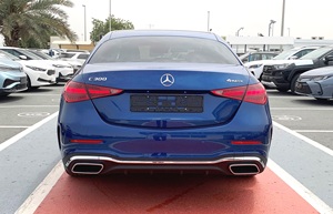 Mercedes-Benz Classe C C300 2022 d'occasion, spécifications européennes, voiture familiale idéale, prête à rouler - Product Image 6