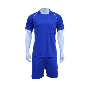 Uniforme de fútbol para hombre de diseño personalizado de alta calidad recién llegado ropa de entrenamiento de fútbol a la venta - Product Image 6