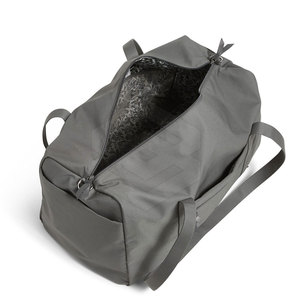Bolsa Deportiva de Viaje para Hombre, Fabricada en Pakistán, con Forro de Poliéster, Gran Capacidad para Viajes al Aire Libre, Color y Diseño Personalizables - Product Image 2