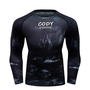 Marque privée Rash Guards sublimés Hauts de natation et de fitness de marque personnalisée avec emballage (vente en gros) - Product Image 6