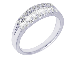 Style de bande simple S925 argent avec Moissanite diamant clouté glacé bague de fiançailles élégante Design classique pour les femmes - Product Image 1