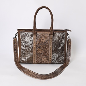 Bolso Tote Cruzado de Lona de Algodón con Diseño Azteca y Asa de Cuero Genuino - Product Image 1