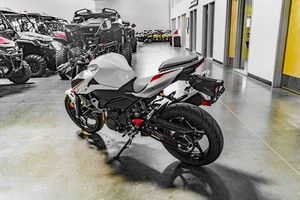 <span class=keywords><strong>Nueva</strong></span> Motocicleta <span class=keywords><strong>Kawasaki</strong></span> <span class=keywords><strong>Z400</strong></span> ABS 2023 - Product Image 6
