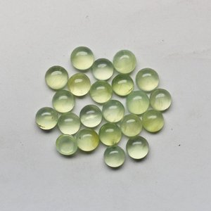 หินอัญมณี vivaaz ขนาด5มม. 6มม. สีเขียวธรรมชาติเกรด AAA - Product Image 2