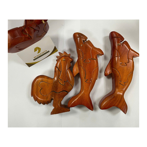 Animales tallados en madera natural, tortuga tiburón pollo en embalaje a granel a bajo precio de Vietnam-Caryln - Product Image 1