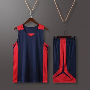 Conjuntos de Camiseta y Pantalones Cortos de Baloncesto Hechos en Fábrica, Nuevo Diseño, Impresión por Sublimación, Transpirable, de Secado Rápido, 100% Poliéster, Deportivo - Product Image 2