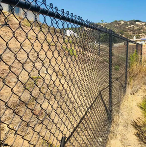 รั้วตาข่ายเหล็กคุณภาพสูงเคลือบพีวีซีชุบสังกะสีแบบจุ่มร้อน ขนาดตามสั่งสำหรับความปลอดภัยภายในบ้าน - Product Image 6