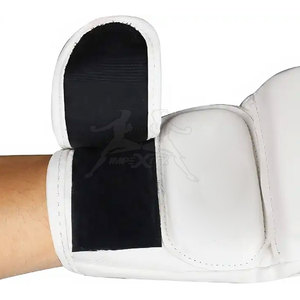 Gants MMA professionnels en cuir Pu avec logo personnalisé Gants MMA thaïlandais en cuir 100% à usage intensif - Product Image 4