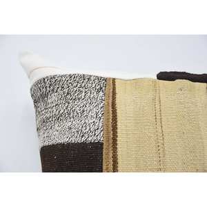 Luxury 28x28 Inch <b>Beige</b> Kilim Patchwork Wool Pillow Fluffy Floral Vintage Patterned Cushion for <b>Bedding</b> Woven Technique - Product Image 2