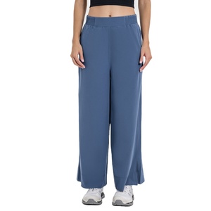 Pantalon de survêtement baggy à jambes larges pour femmes ceinture élastique coton fait pantalon de survêtement d'hiver pantalon de bloc de couleur Logo pantalon de survêtement pour femmes - Product Image 1
