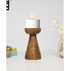 Soporte de pilar de vela de granja Decoración del hogar Eventos de bodas Fiestas Soporte de Pilar tallado de madera al por mayor y precio de fábrica - Product Image 4