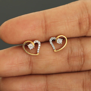 Aretes Pequeños de Oro Sólido de 14K al por Mayor, con Diseño de Corazón Abierto y Diamantes Cultivados en Laboratorio, para Uso Diario y Fiestas, Regalo para Novia - Product Image 1