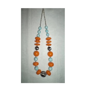 Collier en résine indienne de qualité supérieure, thème amour, fait main, personnalisable, chic, tendance, motif unique en spirale, Artizon Studio - Product Image 6